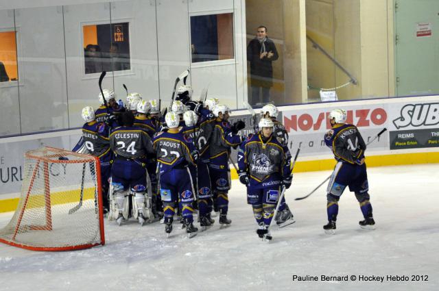 Photo hockey Division 1 - D1 : 12ème journée : Reims* vs Nice - Cinq sur cinq pour les Phénix
