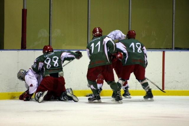 Photo hockey Division 1 - D1 - 17ème journée : Cergy-Pontoise vs Annecy - Les Jokers coulent les Chevaliers 