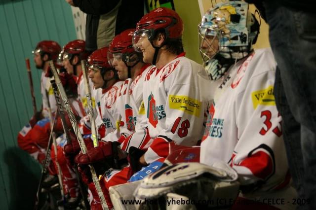 Photo hockey Division 1 - D1 - 18ème journée : Bordeaux vs Valence - Dans les Griffes des Lynx