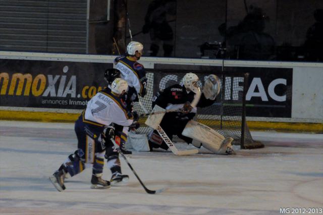 Photo hockey Division 1 - D1 : 19ème journée : Bordeaux vs Reims* - D1 : Bordeaux poursuit sur sa lancée