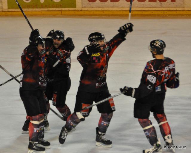 Photo hockey Division 1 - D1 : 20ème journée : Bordeaux vs Anglet - Méritée Photo hockey Division 1 - D1 : 20ème journée : Bordeaux vs Anglet - Méritée