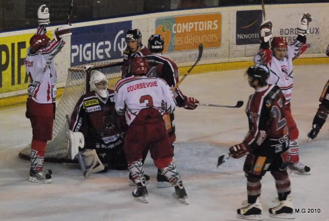 Photo hockey Division 1 - D1 : 20ème journée : Bordeaux vs Courbevoie - Bordeaux en deux temps Photo hockey Division 1 - D1 : 20ème journée : Bordeaux vs Courbevoie - Bordeaux en deux temps