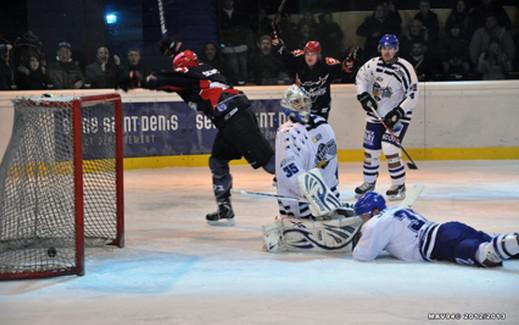 Photo hockey Division 1 - D1 : 22ème journée : Neuilly/Marne vs Brest - Le courage des Bisons Photo hockey Division 1 - D1 : 22ème journée : Neuilly/Marne vs Brest - Le courage des Bisons
