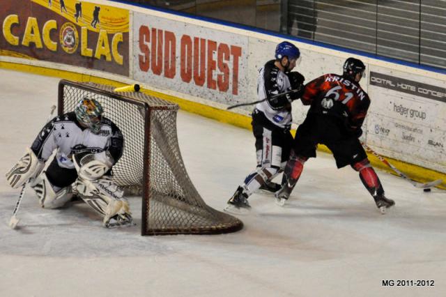 Photo hockey Division 1 - D1 : 24ème journée : Bordeaux vs Brest  - Bordeaux entretient l