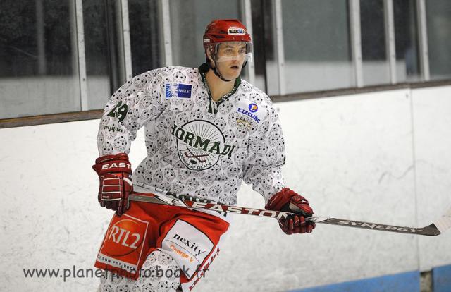 Photo hockey Division 1 - D1 : 25ème journée : Valence vs Anglet - Sortie ratée