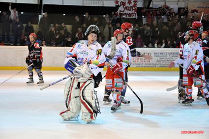 Photo hockey Division 1 - D1 : 26ème journée : Neuilly/Marne vs Amnéville - Neuilly valide son billet