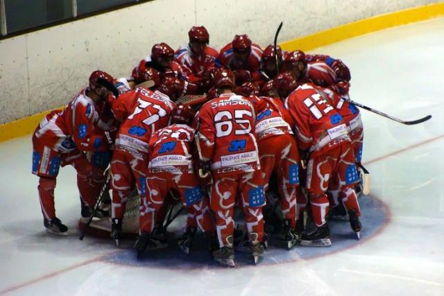 Photo hockey Division 1 - D1 : 4ème journée : Valence vs Reims* - Les Lynx ne méritaient pas ça… Photo hockey Division 1 - D1 : 4ème journée : Valence vs Reims* - Les Lynx ne méritaient pas ça…