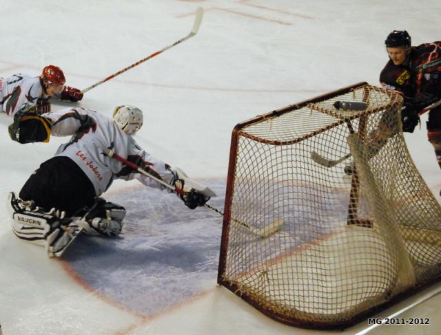 Photo hockey Division 1 - D1 : 6ème journée : Bordeaux vs Cergy-Pontoise - Bordeaux corrige Cergy