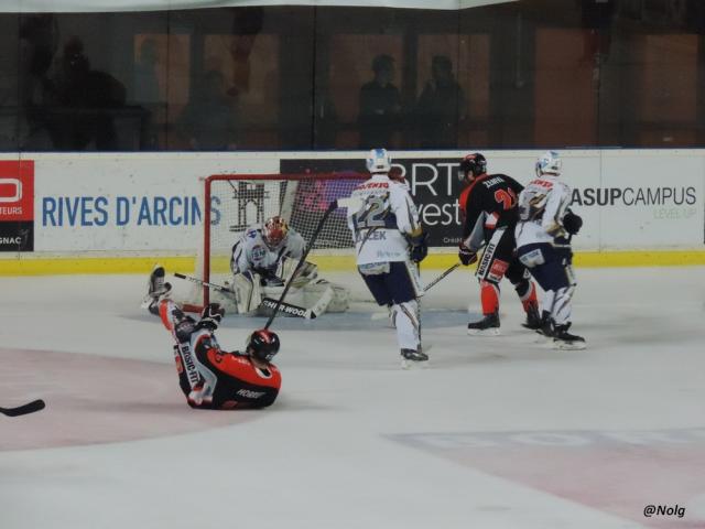Photo hockey Division 1 - D1 : Play Off - 1/2 finale, match 2 : Bordeaux vs Reims* - A la porte de la finale