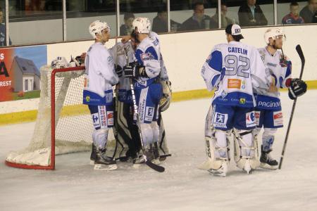 Photo hockey Division 1 - D1 Play Off 1/2 finale  - match 2 : Brest  vs Reims* - Le sacre aura lieu à Brest.