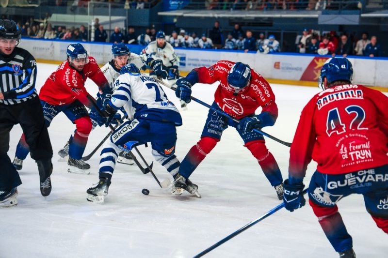 Photo hockey Division 1 - Division 1 - 1/2 de Finale - Match 2 : Caen  vs Dunkerque - Caen revient à égalité !