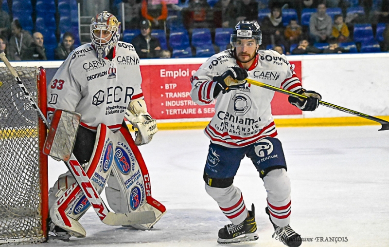 Photo hockey Division 1 - Division 1 - 1/4 de Finale match 2 : Nantes vs Caen  - Les Corsaires de Nantes coulent les drakkars et mènent la série