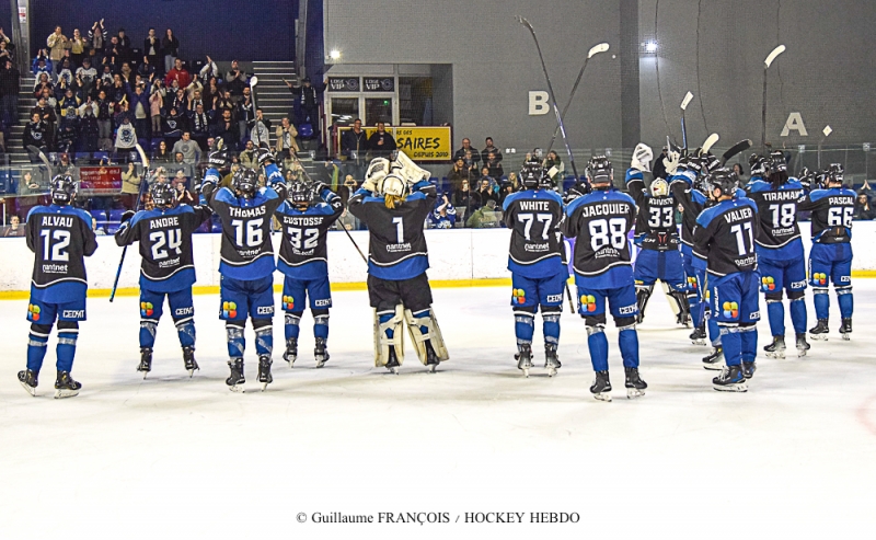 Photo hockey Division 1 - Division 1 - 1/8 de Finale - Match 1 : Nantes vs Meudon - Nantes remporte la première bataille face aux Comètes !