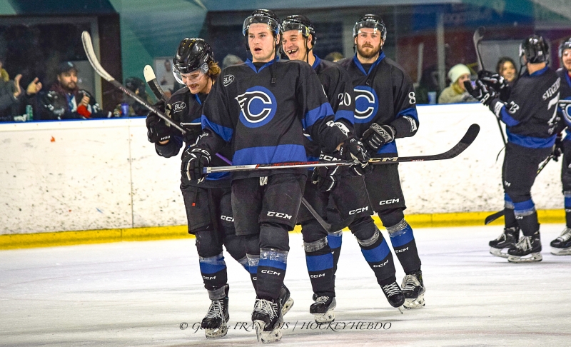 Photo hockey Division 1 - Division 1 : 10ème journée : Nantes vs Dunkerque - Nantes poursuit sa série en faisant tomber Dunkerque 