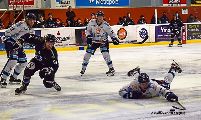 Photo hockey Division 1 - Division 1 : 10ème journée : Nantes vs Tours  - Nouveau Succès pour Nantes