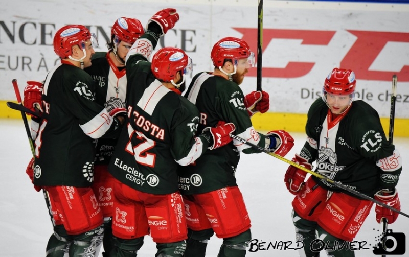 Photo hockey Division 1 - Division 1 : 11ème journée : Cergy-Pontoise vs Dunkerque - Les Corsaires emportent le butin