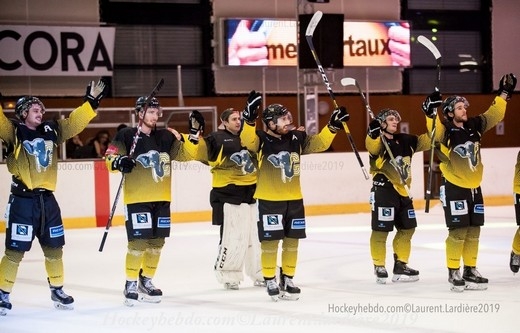 Photo hockey Division 1 - Division 1 : 12ème journée : Chambéry vs Cergy-Pontoise - Chambery stoppe Cergy