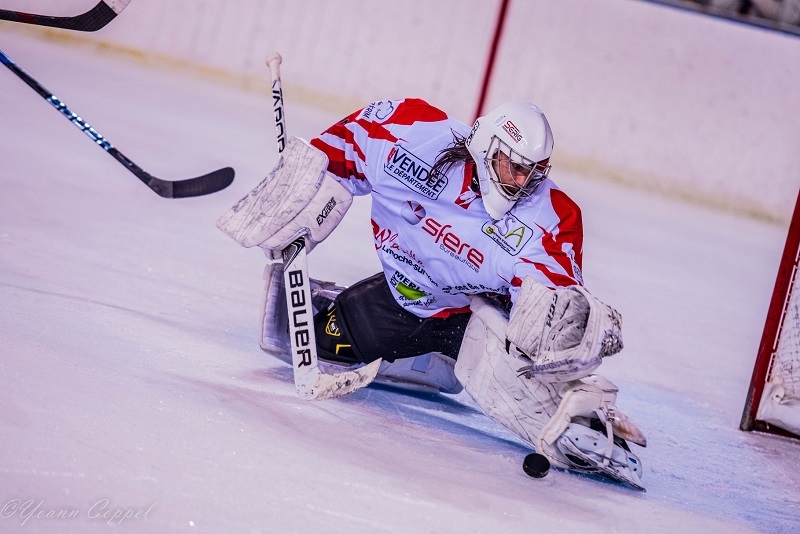 Photo hockey Division 1 - Division 1 : 12ème journée : Mont-Blanc vs La Roche-sur-Yon - La Roche ensevelit le Yéti