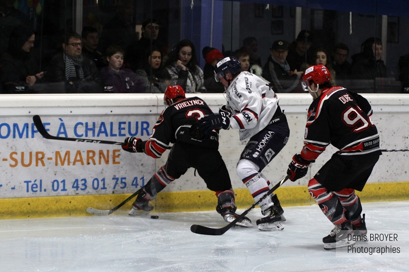 Photo hockey Division 1 - Division 1 : 12ème journée : Neuilly/Marne vs Caen  - Neuilly fait sauter le verrou