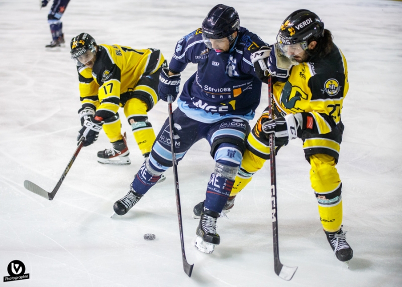 Photo hockey Division 1 - Division 1 : 12ème journée : Tours vs Chambéry - Tours s Photo hockey Division 1 - Division 1 : 12ème journée : Tours vs Chambéry - Tours s