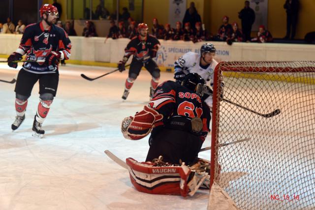 Photo hockey Division 1 - Division 1 : 12ème journée : Neuilly/Marne vs Nantes - Neuilly maître chez lui Photo hockey Division 1 - Division 1 : 12ème journée : Neuilly/Marne vs Nantes - Neuilly maître chez lui