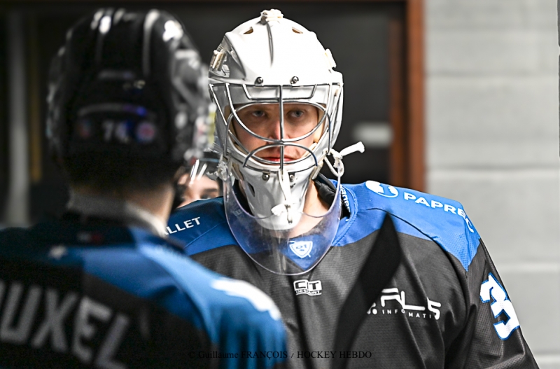 Photo hockey Division 1 - Division 1 : 13�me journ�e : Nantes vs Courchevel-M�ribel-Pralognan - Nantes remonte au classement.
