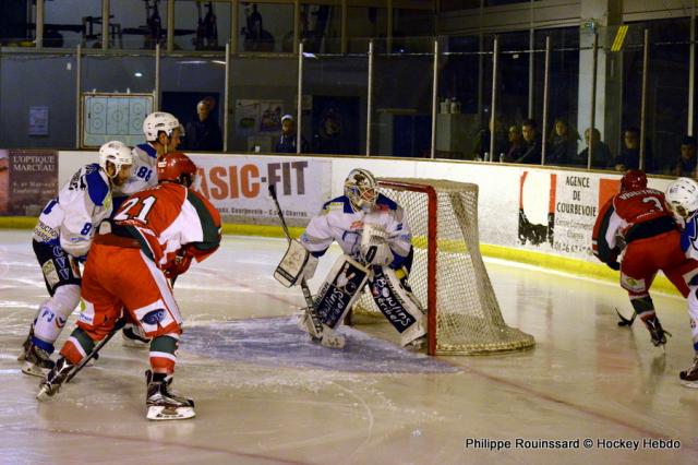 Photo hockey Division 1 - Division 1 : 13ème journée : Courbevoie vs Courchevel-Méribel-Pralognan - Dans le tempo Photo hockey Division 1 - Division 1 : 13ème journée : Courbevoie vs Courchevel-Méribel-Pralognan - Dans le tempo