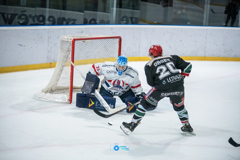 Photo hockey Division 1 - Division 1 : 13ème journée : Mont-Blanc vs Caen  - Le Drakkar maintient le cap !