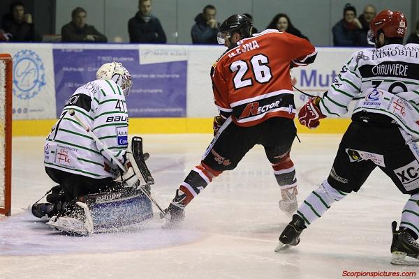 Photo hockey Division 1 - Division 1 : 13ème journée : Mulhouse vs Mont-Blanc - Les Scorpions ont atteint les sommets