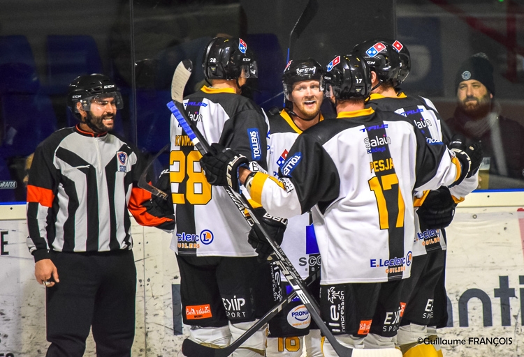 Photo hockey Division 1 - Division 1 : 13ème journée : Nantes vs Brest  - Nantes stoppé dans son élan par les Albatros