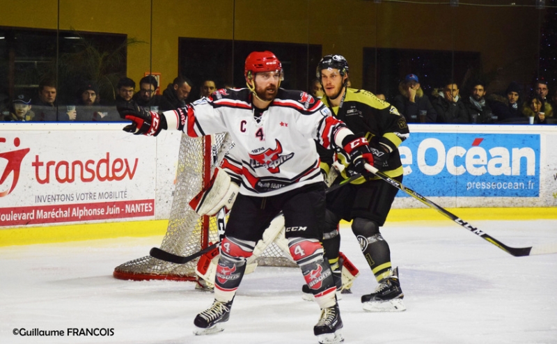 Photo hockey Division 1 - Division 1 : 13ème journée : Nantes vs Neuilly/Marne - La Force était avec les Bisons Photo hockey Division 1 - Division 1 : 13ème journée : Nantes vs Neuilly/Marne - La Force était avec les Bisons