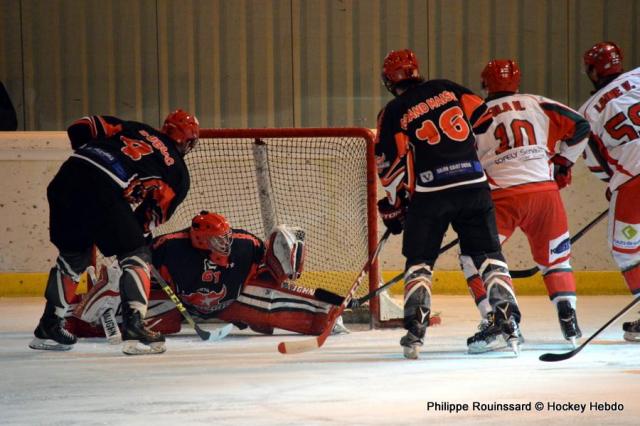 Photo hockey Division 1 - Division 1 : 14ème journée : Neuilly/Marne vs Courbevoie - Neuilly prend la région Photo hockey Division 1 - Division 1 : 14ème journée : Neuilly/Marne vs Courbevoie - Neuilly prend la région