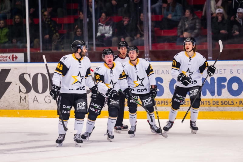 Photo hockey Division 1 - Division 1 : 15�me journ�e : Morzine-Avoriaz vs Strasbourg  - Soirée compliquée pour Morzine...