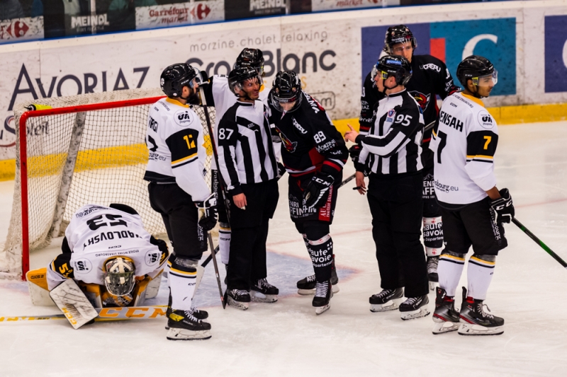 Photo hockey Division 1 - Division 1 : 15�me journ�e : Morzine-Avoriaz vs Strasbourg  - Soirée compliquée pour Morzine...