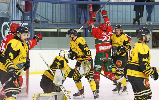 Photo hockey Division 1 - Division 1 : 15ème journée : Mont-Blanc vs Chambéry - Le Derby pour Mont-Blanc