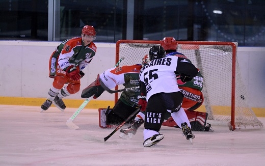Photo hockey Division 1 - Division 1 : 15ème journée : Mont-Blanc vs Nantes - Nantes en maîtrise
