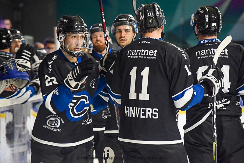 Photo hockey Division 1 - Division 1 : 15ème journée : Nantes vs Brest  - Nantes impose sa loi à domicile et fait chuter le leader Brest