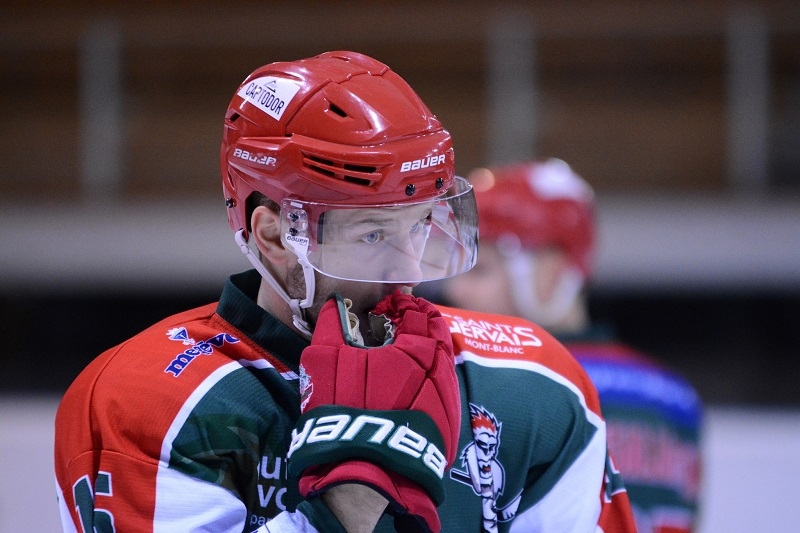 Photo hockey Division 1 - Division 1 : 15ème journée : Mont-Blanc vs Nantes - Nantes en maîtrise Photo hockey Division 1 - Division 1 : 15ème journée : Mont-Blanc vs Nantes - Nantes en maîtrise