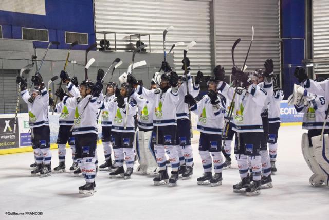Photo hockey Division 1 - Division 1 : 16ème journée : Nantes vs Tours  - D1 : Tours enchaîne avec une 6e Victoire