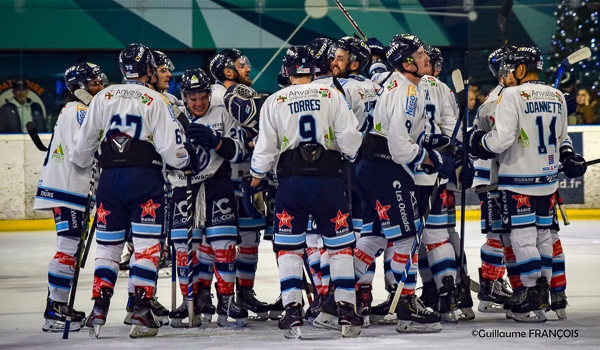 Photo hockey Division 1 - Division 1 : 16ème journée : Nantes vs Tours  - Nantes rechute à domicile