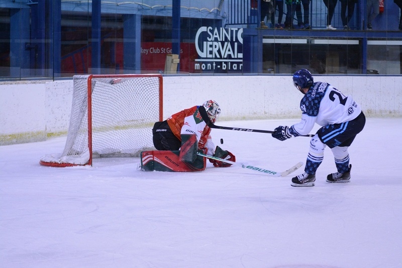 Photo hockey Division 1 - Division 1 : 17ème journée : Mont-Blanc vs Marseille - De renversants Spartiates !