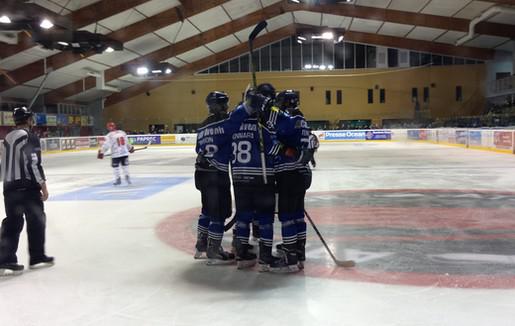 Photo hockey Division 1 - Division 1 : 17ème journée : Nantes vs Mont-Blanc - Avalanche de buts à Nantes