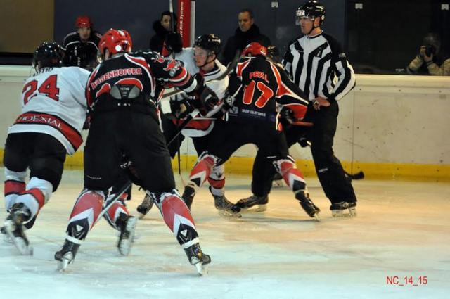 Photo hockey Division 1 - Division 1 : 18ème journée : Neuilly/Marne vs Toulouse-Blagnac - Un brouillon après les fêtes Photo hockey Division 1 - Division 1 : 18ème journée : Neuilly/Marne vs Toulouse-Blagnac - Un brouillon après les fêtes