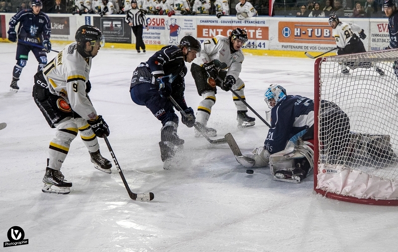 Photo hockey Division 1 - Division 1 : 18ème journée : Tours  vs Chambéry - Chambéry s