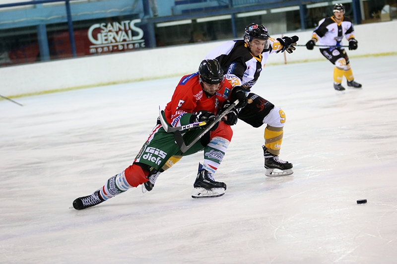 Photo hockey Division 1 - Division 1 : 19ème journée : Mont-Blanc vs Brest  - Tout un combat !