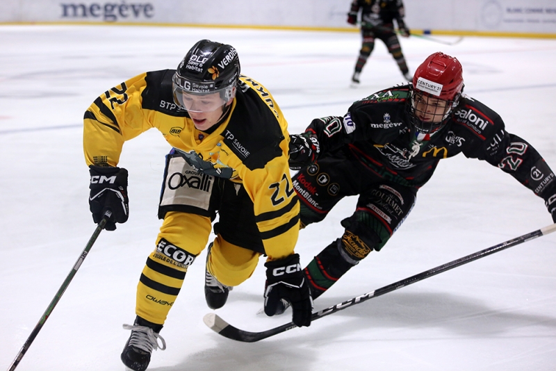 Photo hockey Division 1 - Division 1 : 19ème journée : Mont-Blanc vs Chambéry - Mont-Blanc impose sa cadence !