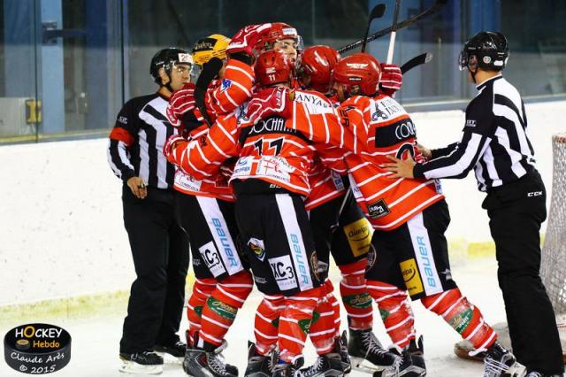 Photo hockey Division 1 - Division 1 : 1ère journée : Mont-Blanc vs Nantes - Quelle combativité !