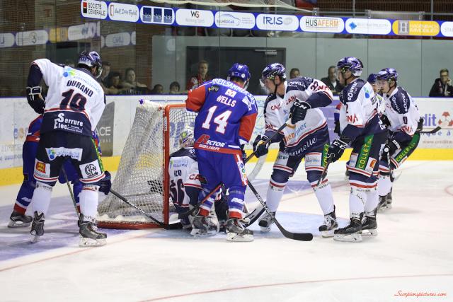 Photo hockey Division 1 - Division 1 : 1ère journée : Mulhouse vs Caen  - Mulhouse fait sombrer les Drakkars