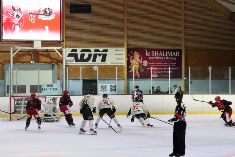 Photo hockey Division 1 - Division 1 : 1Ã¨re journÃ©e : Valence vs Morzine-Avoriaz - Morzine ouvre le bal