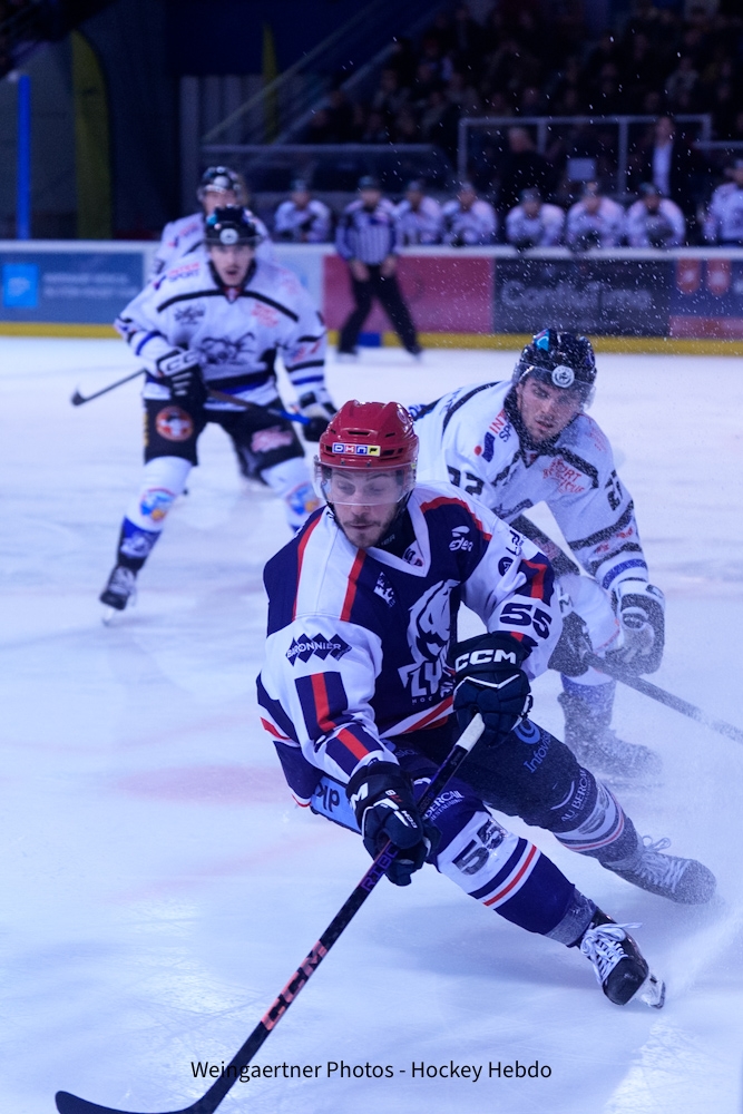 Photo hockey Division 1 - Division 1 : 20ème journée : Lyon vs Courchevel-Méribel-Pralognan - Lyon assome le HCMP